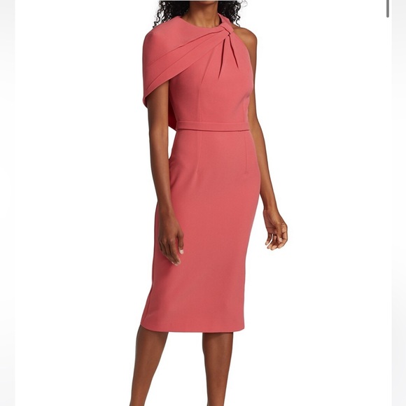 Safiyaa Carpianne Cape Dress - Picture 6 of 15